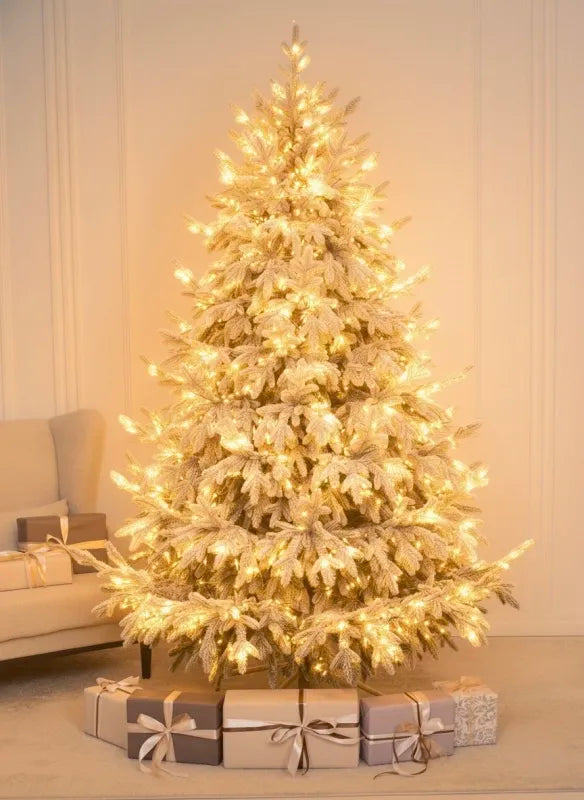 Schneebedeckter Crystal Weihnachtsbaum
